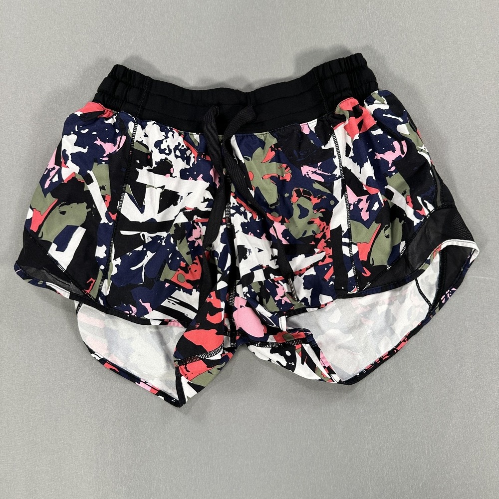 Lululemon Shorts Womens 4 Multicolor Camo 3.5 Inseam Running Lined Athletic